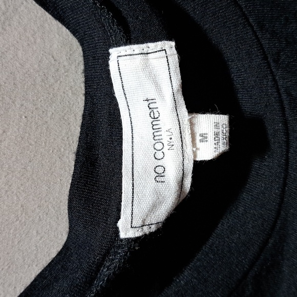 Woman's black top - Picture 2 of 4